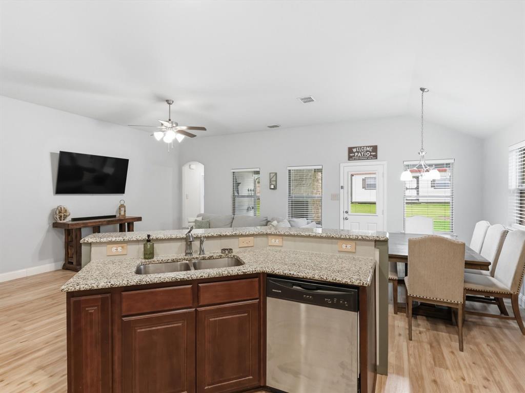 358 Highmeadow Drive Property Photo 8