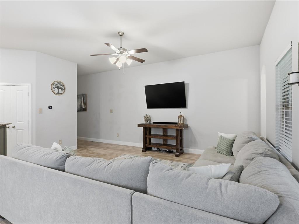 358 Highmeadow Drive Property Photo 11