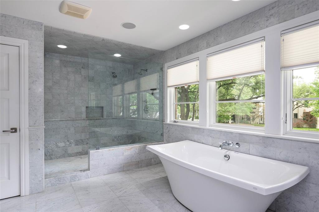 5356 Drane Drive Property Photo 23
