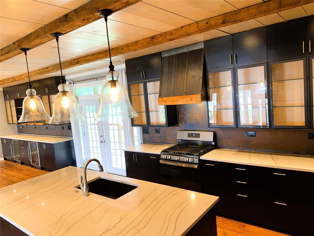 198 Peaceful Property Photo 14