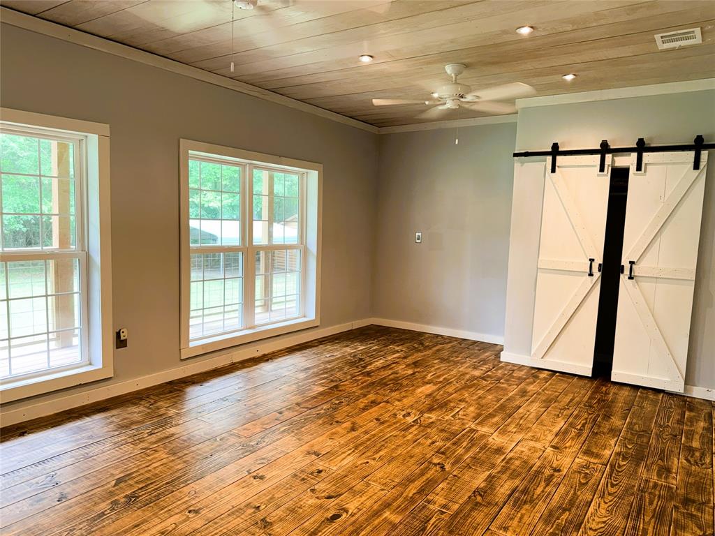 198 Peaceful Property Photo 31