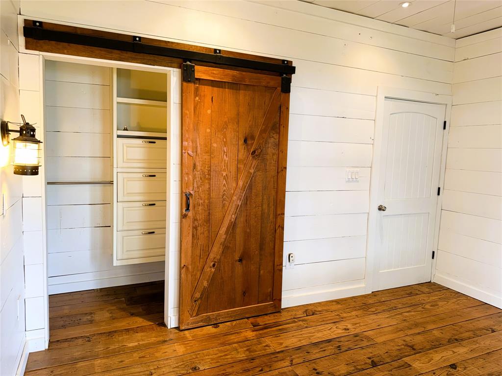 198 Peaceful Property Photo 32