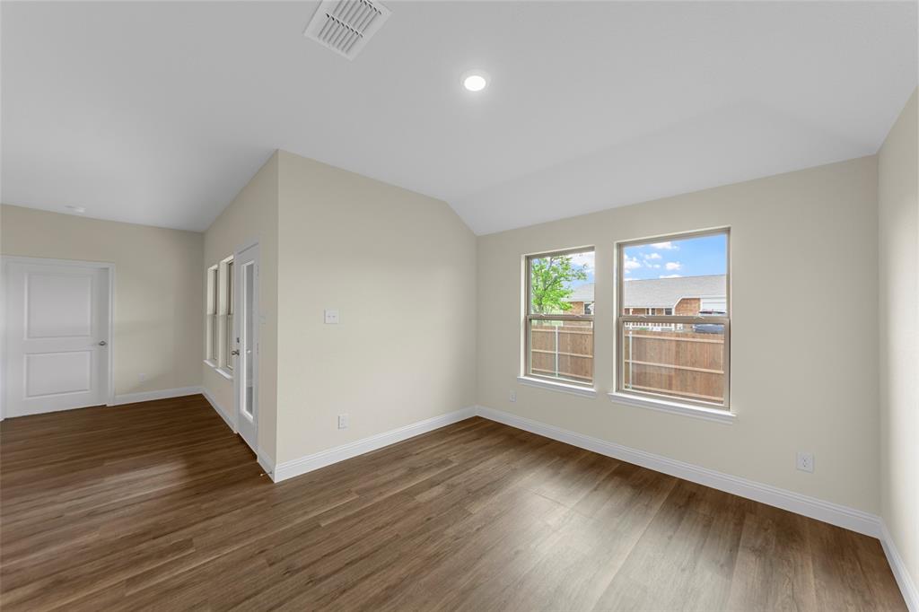 200 Pennington Road Property Photo 6