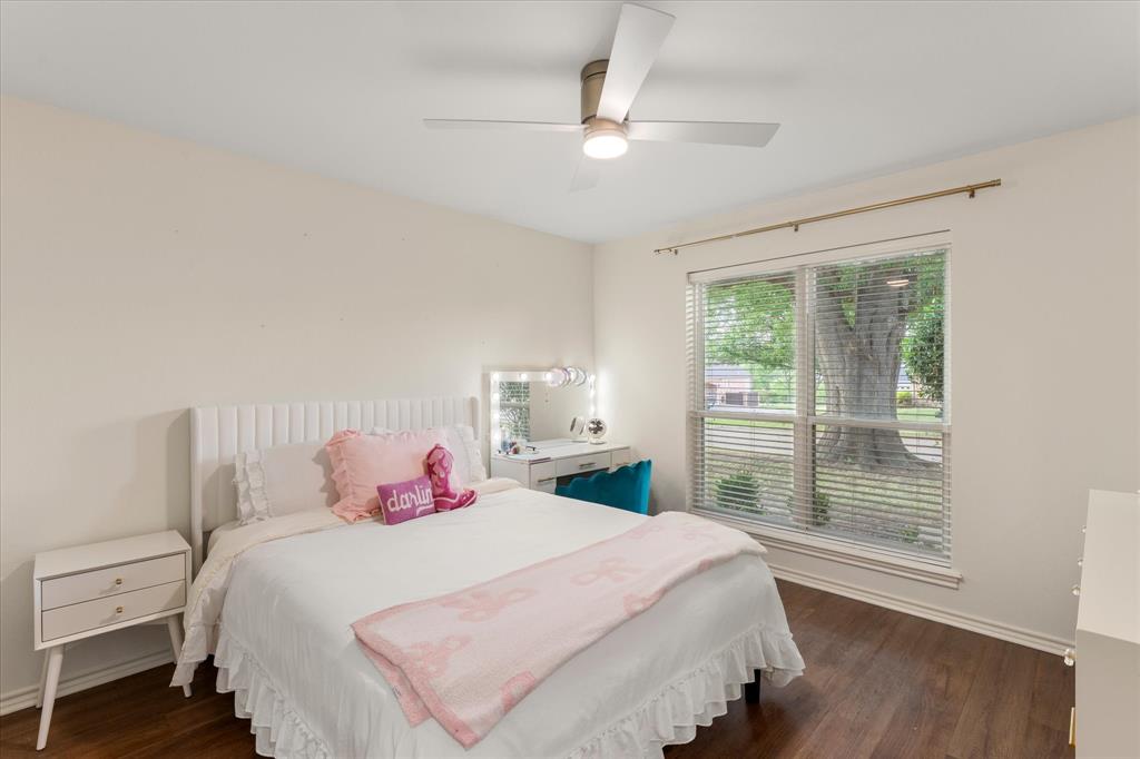 216 Turnberry Property Photo 29