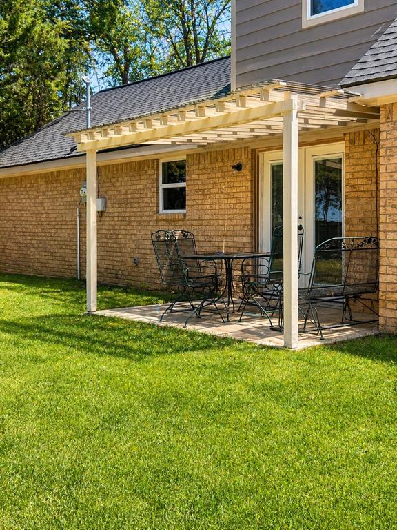 104 Cedar Creek Drive Property Photo 8