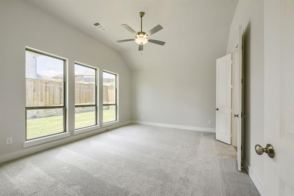173 Buffalo Boulevard Property Photo 14