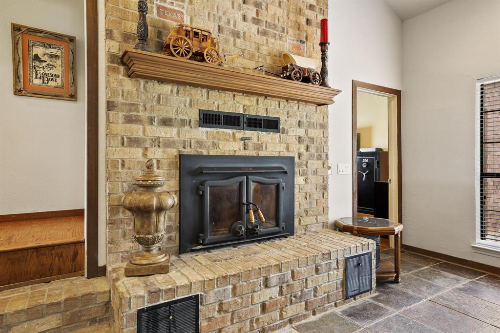 3893 Fm 906 Property Photo 17