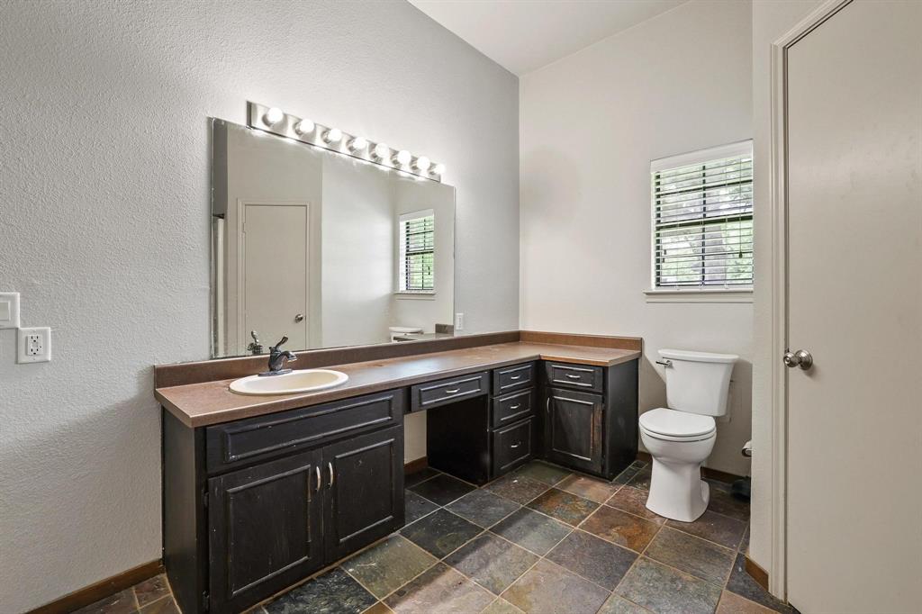 3893 Fm 906 Property Photo 24