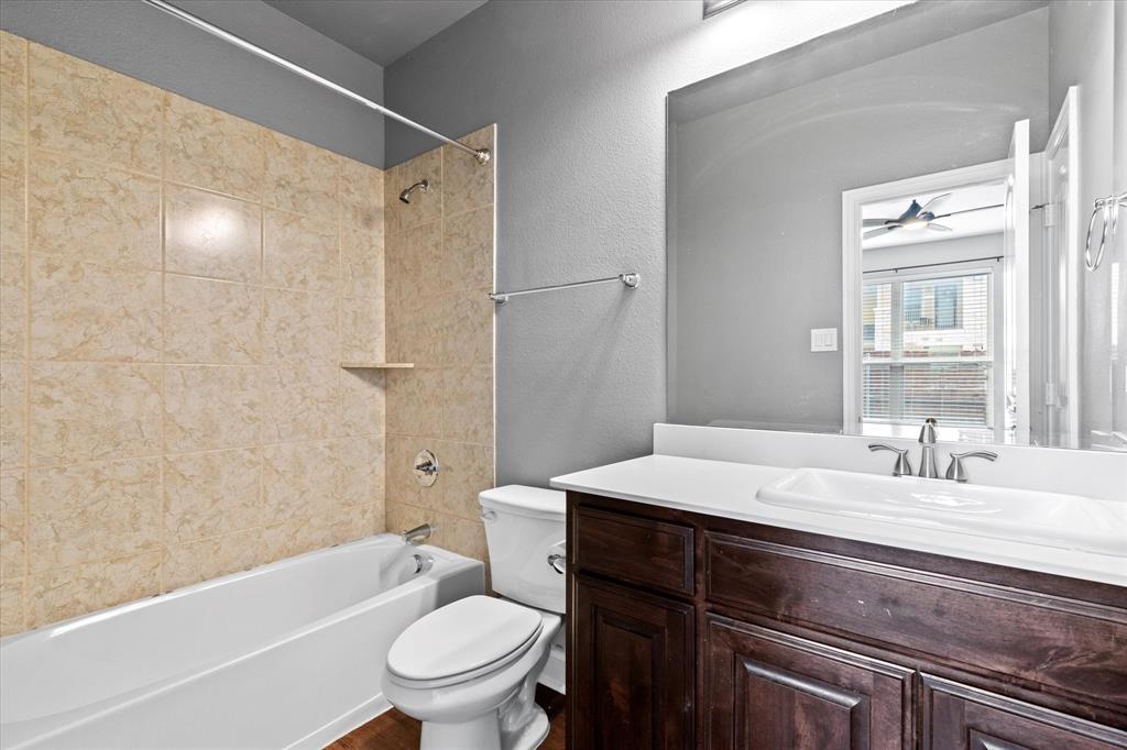 2660 Venice Drive 5 Property Photo 10