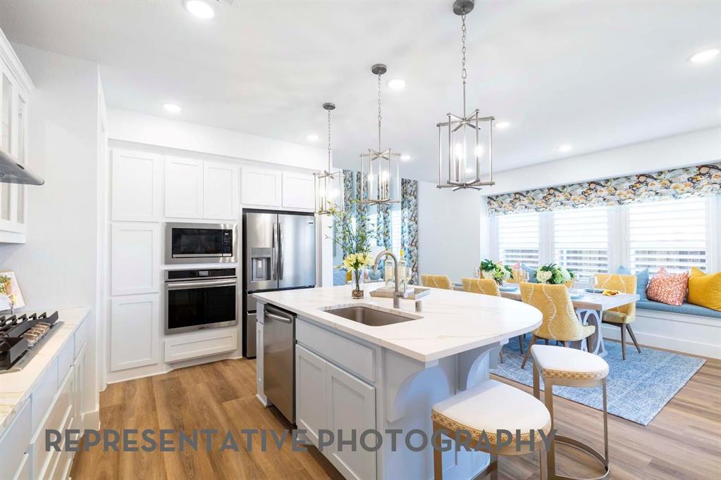 3916 Infinity Lane Property Photo 3