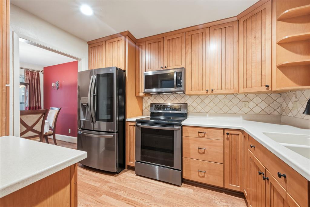 9319 Chimney Corner Lane Property Photo 8
