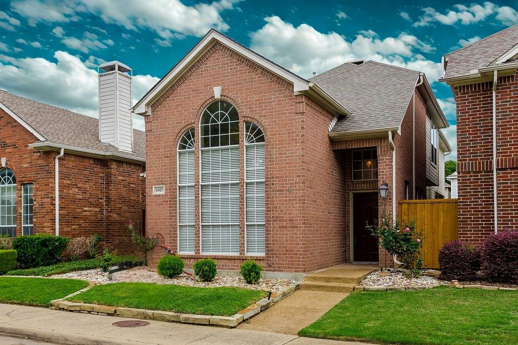 6015 Thursby Avenue Property Photo 1