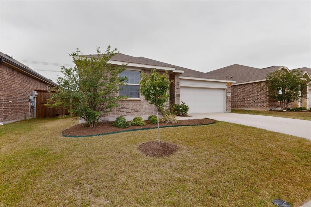 3321 Riverside Drive Property Photo 3