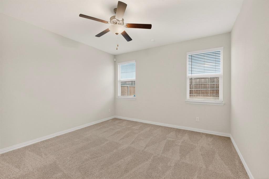 3321 Riverside Drive Property Photo 19