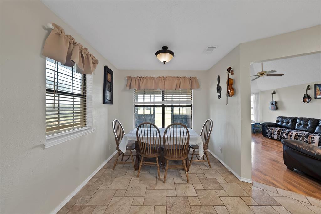 6132 Fm 2415 Property Photo 8