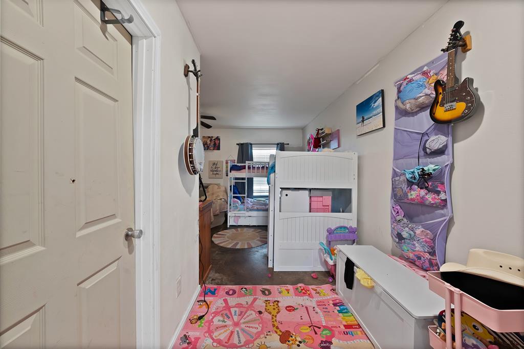 6132 Fm 2415 Property Photo 11