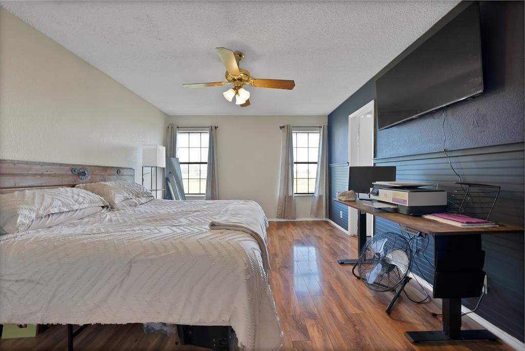 6132 Fm 2415 Property Photo 17