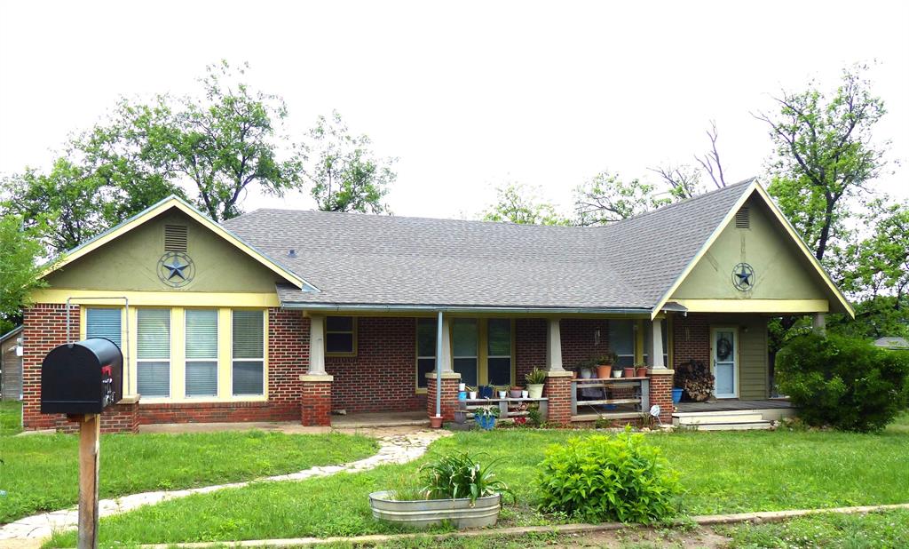 606 S Blackburn