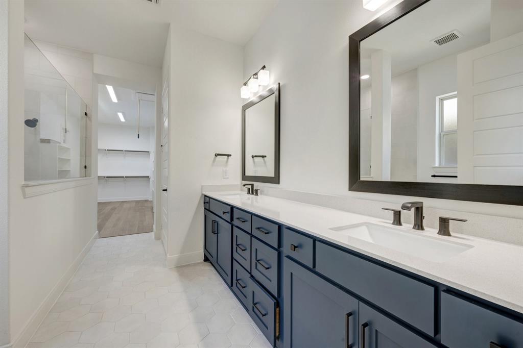 2120 Spotted Fawn Drive Property Photo 15