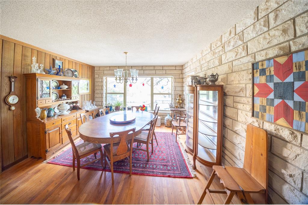 502 N Brown Street Property Photo 13