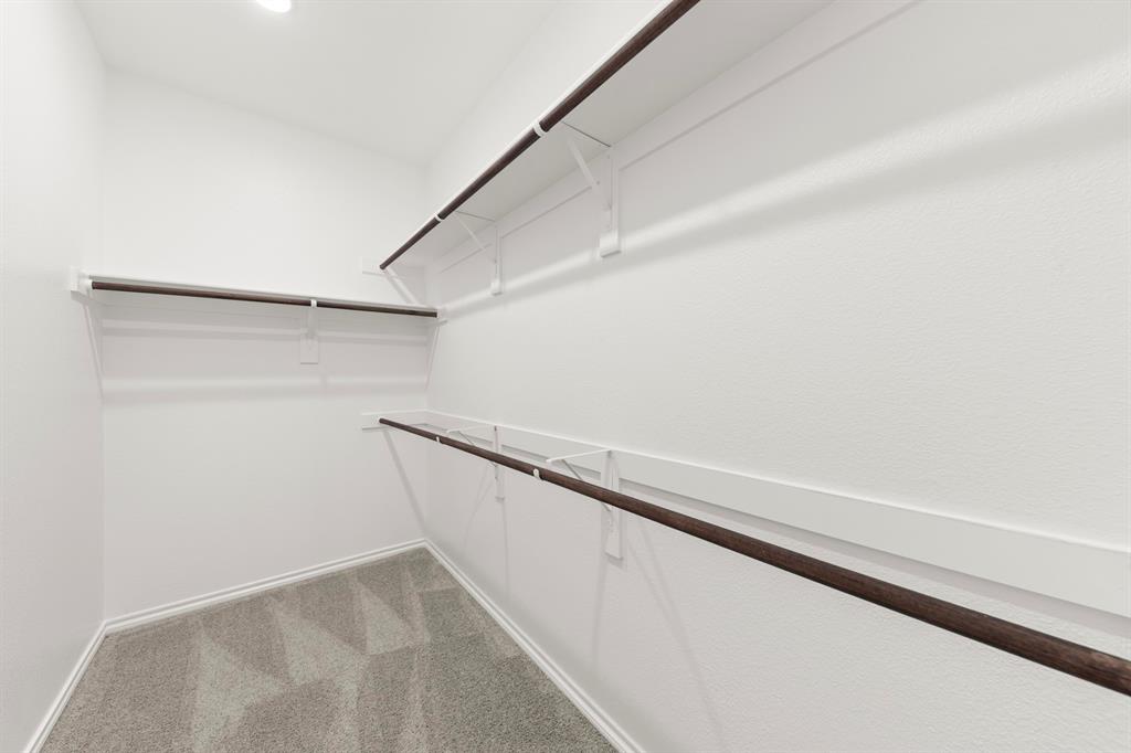 2521 Mcnally Drive Property Photo 14