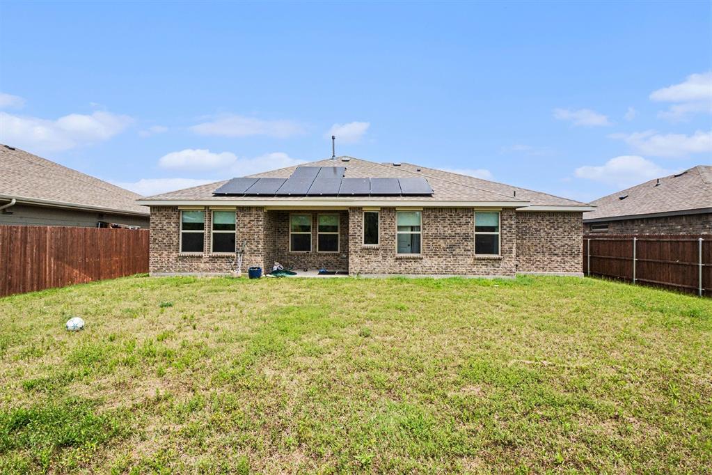 5652 Huffines Boulevard Property Photo 27