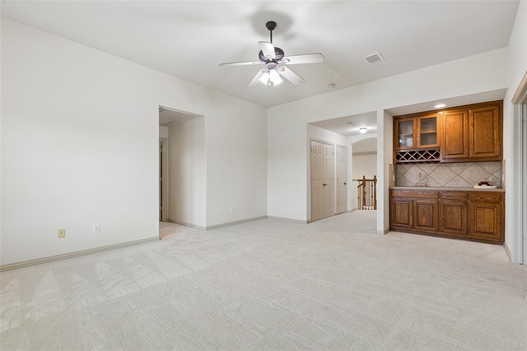 631 Lakeridge Drive Property Photo 25