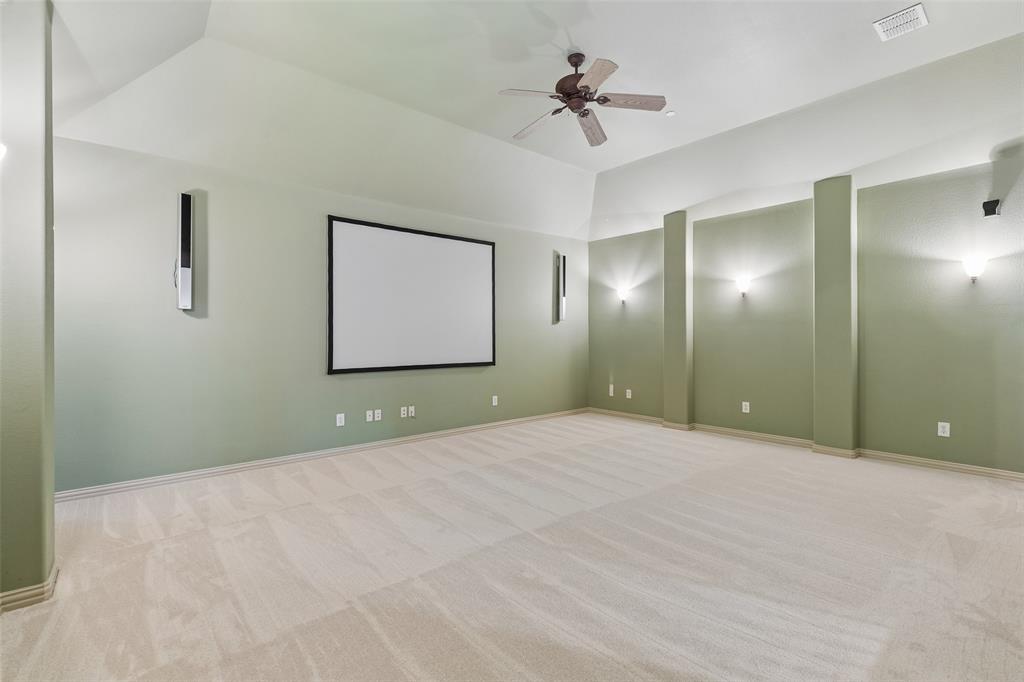 631 Lakeridge Drive Property Photo 26