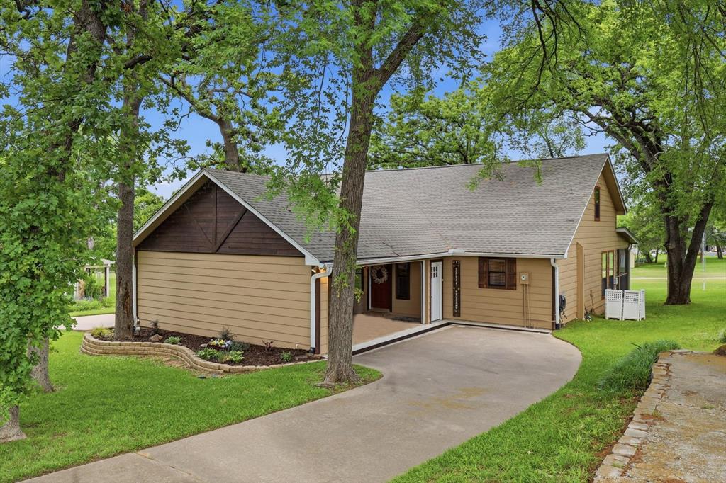 413 Cocopa Drive Property Photo 4