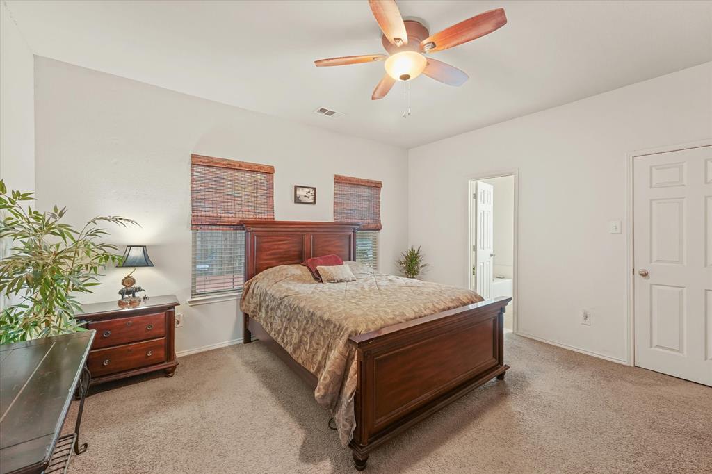 113 Heritage Court Property Photo 10