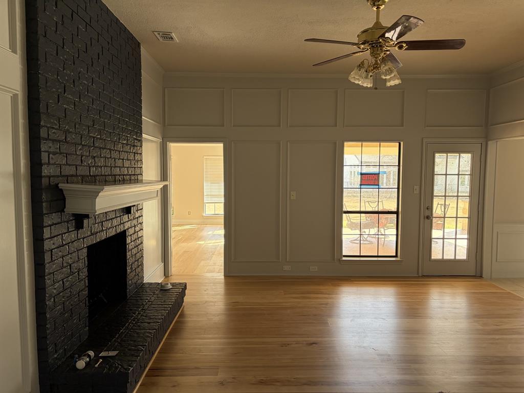 16 Lee Circle Property Photo 4