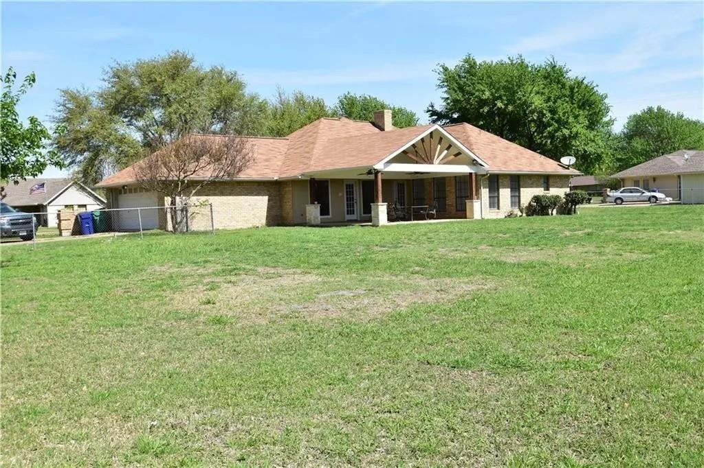 16 Lee Circle Property Photo 12
