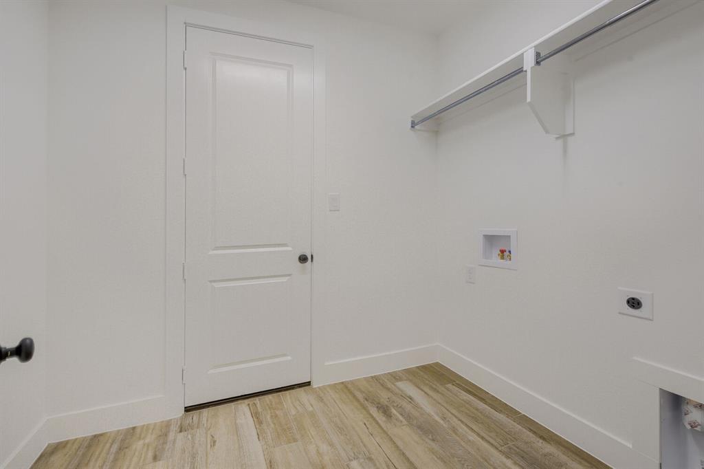 242 Buffalo Boulevard Property Photo 20