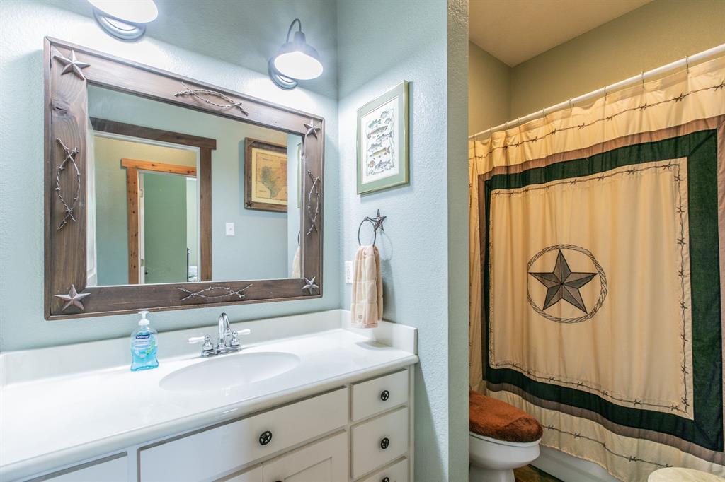 5636 Fm 56 Property Photo 17