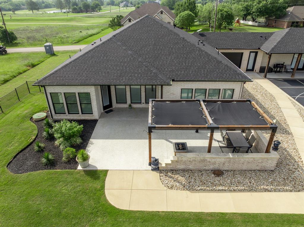 22277 Greenbriar Drive Property Photo 37