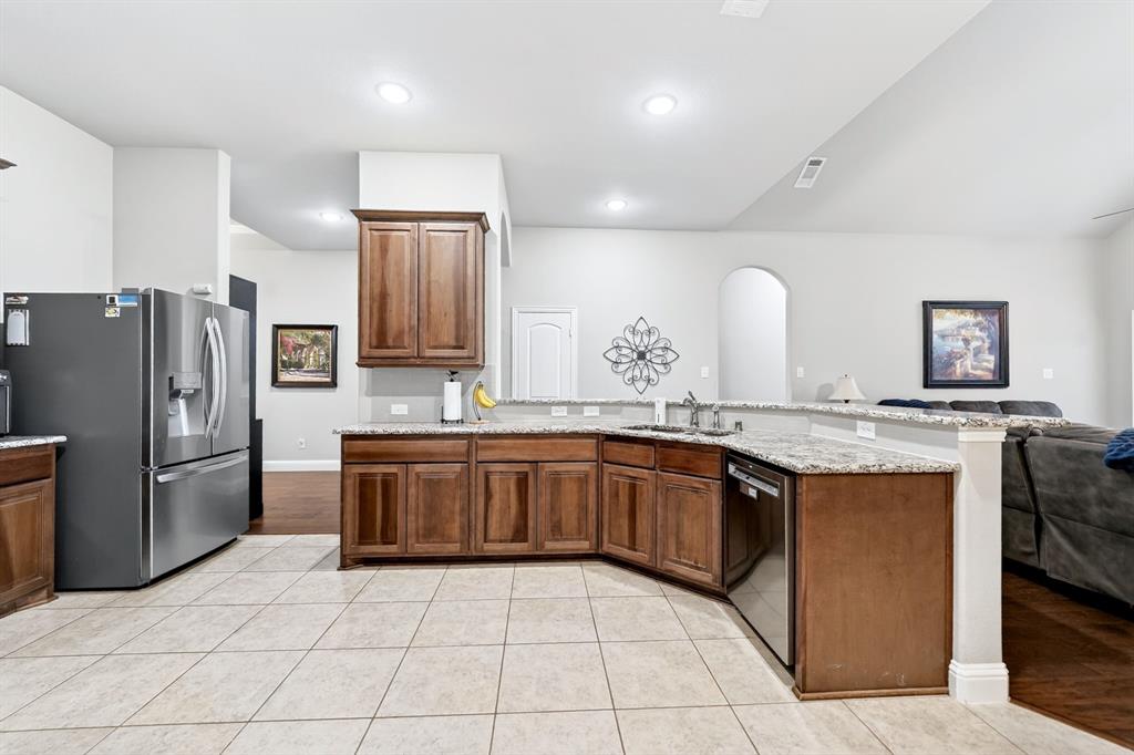 1748 Amalfi Drive Property Photo 10