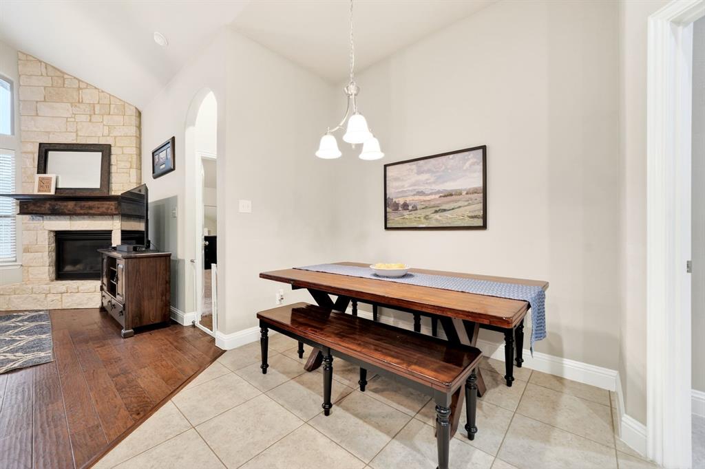 1748 Amalfi Drive Property Photo 14