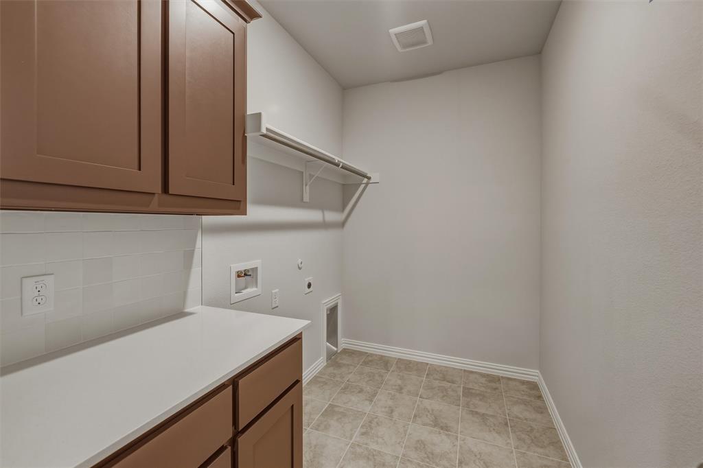 1325 Frio Drive Property Photo 17