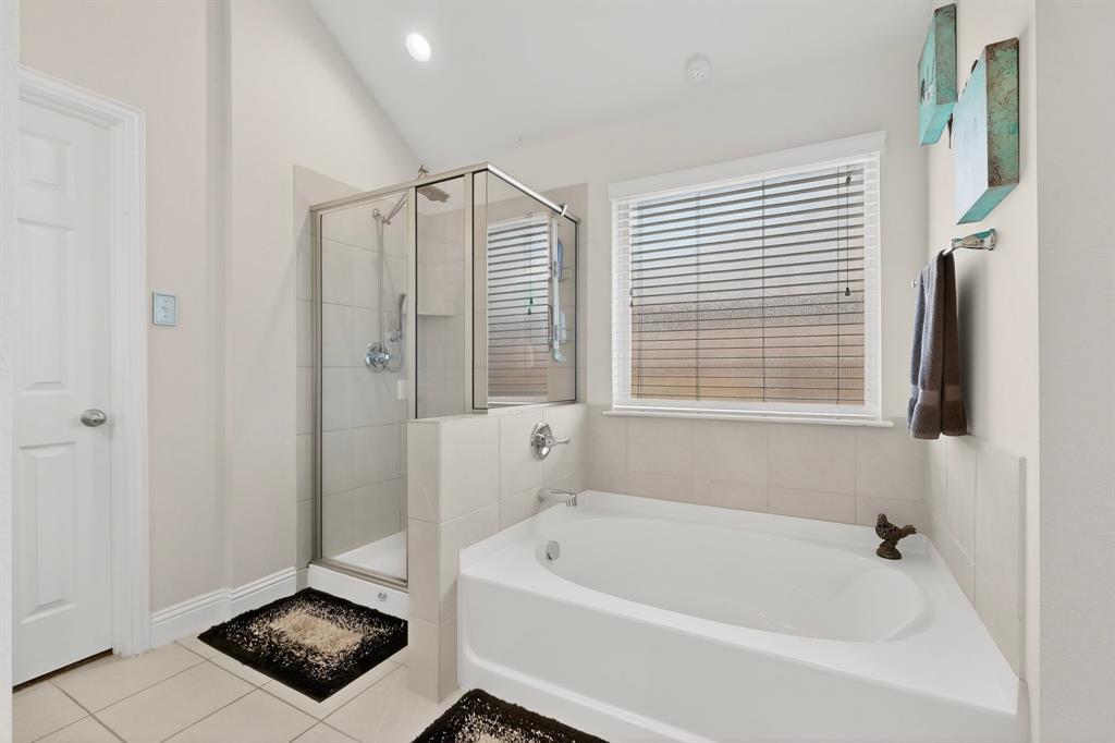 1522 Grassy Meadows Drive Property Photo 28