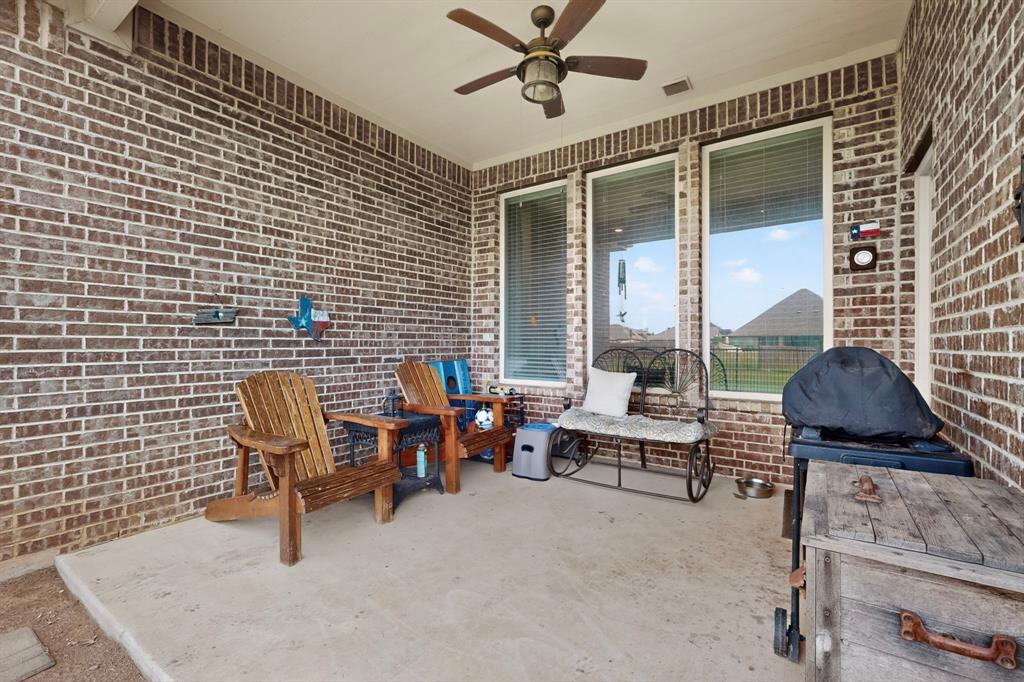 1522 Grassy Meadows Drive Property Photo 32