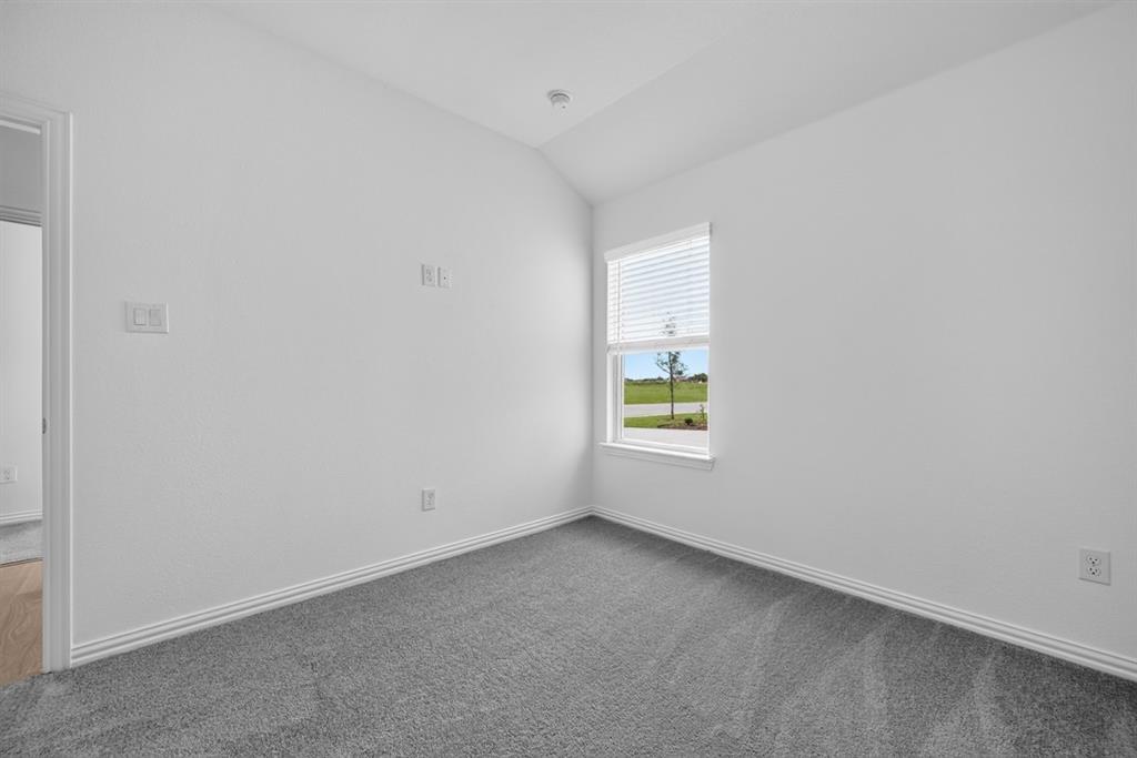 2551 Pine Island Court Property Photo 23