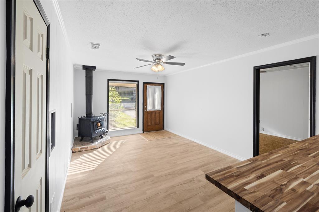 417 Carroll Avenue Property Photo 6