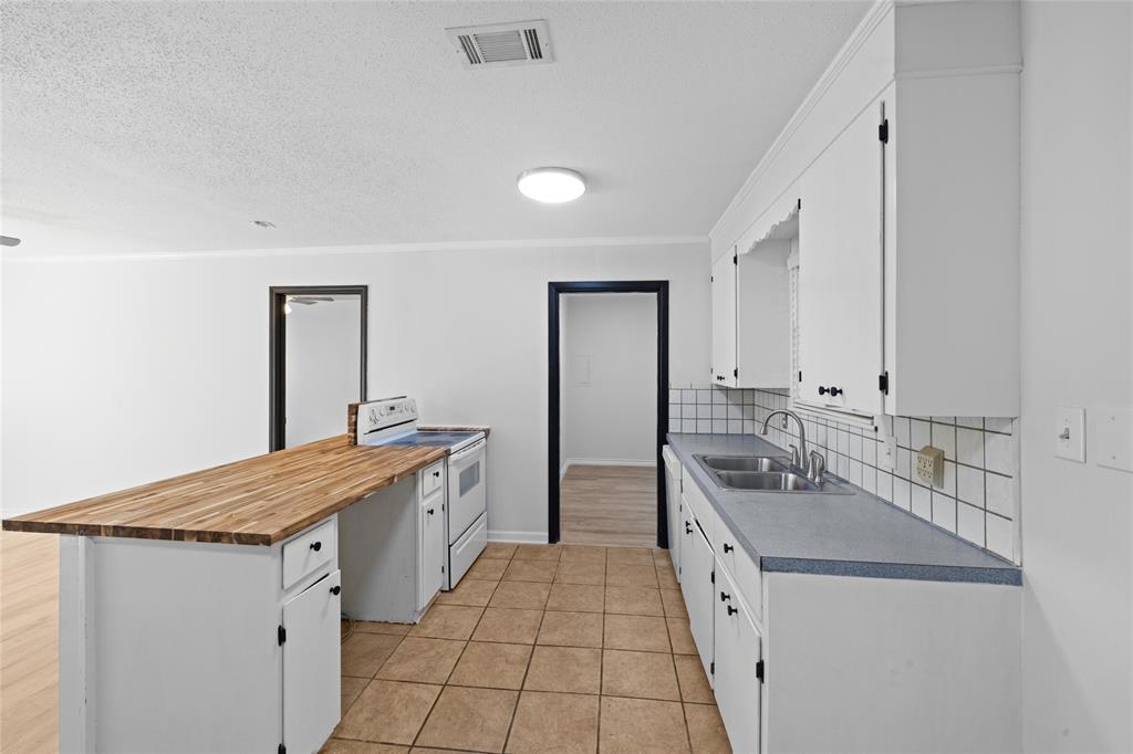 417 Carroll Avenue Property Photo 13