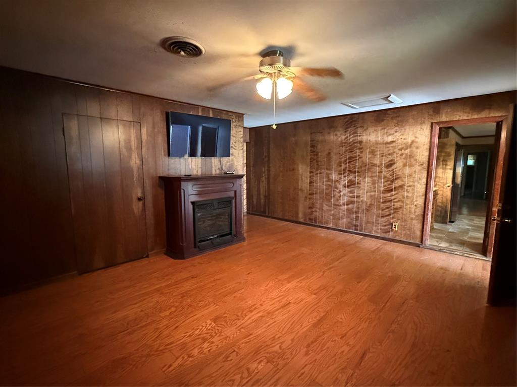 924 Poleman Road Property Photo 13