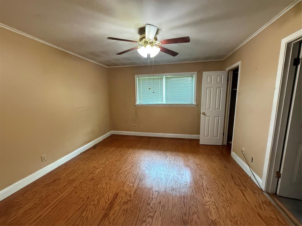 924 Poleman Road Property Photo 15