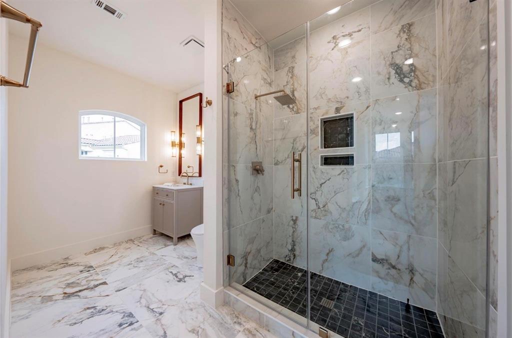 2026 Portofino Drive Property Photo 12