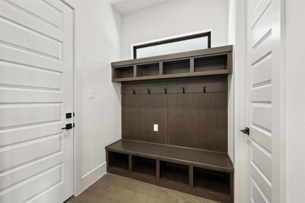 313 Fire Blade Drive Property Photo 9