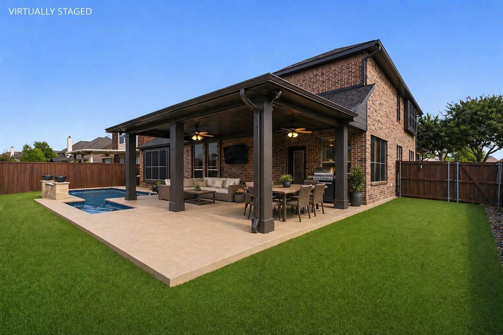 2760 Explorador Property Photo 2