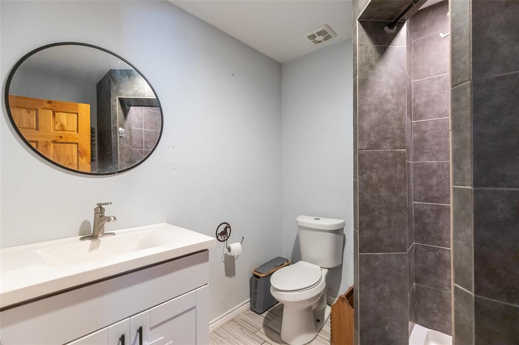 10227 County Road 379 Property Photo 16