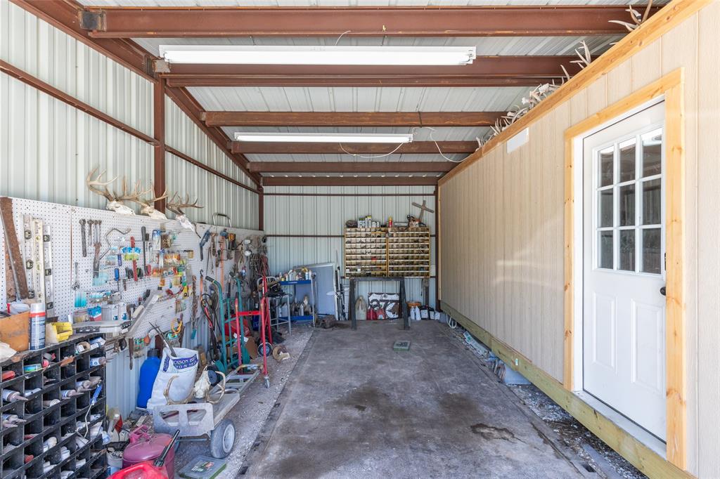 10227 County Road 379 Property Photo 28